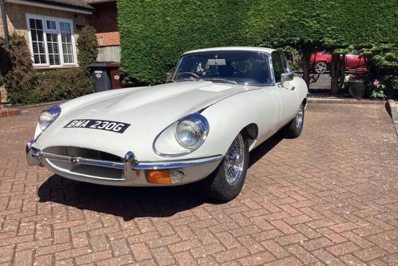 1969 E Type FHC 4.2L Manual