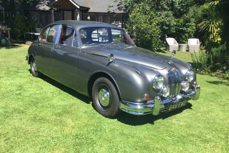 1962 Jaguar MK11 2.4 Manual with overdrive