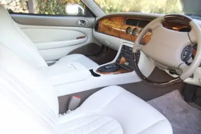 XK8 coupe 4Lt. 2000