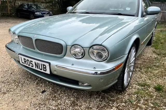 2005 XJR